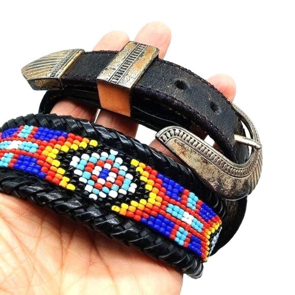 Vintage 1991 Black Leather Hand Crafted Laced Seed Bead Decorative Belt 26